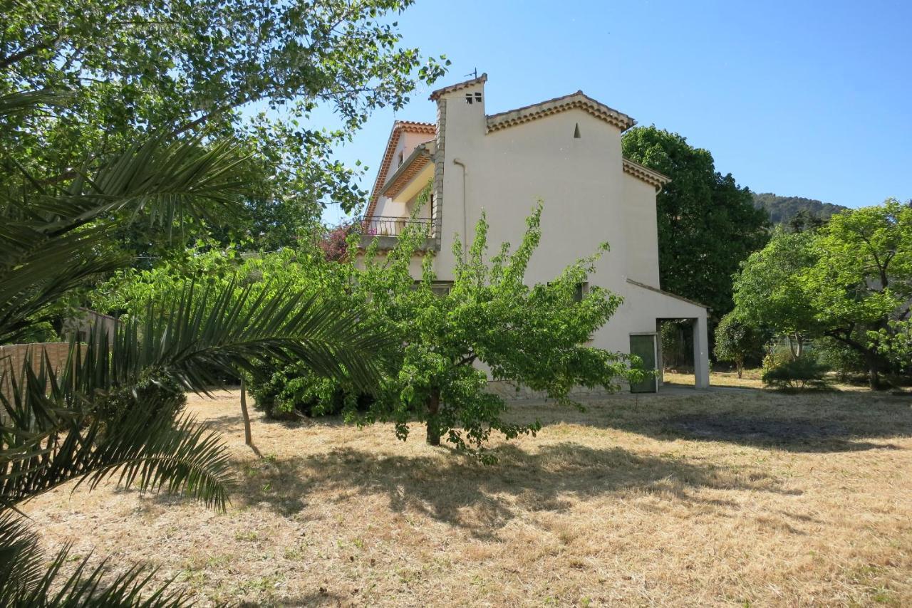 Maison Lumineuse Et Spacieuse Avec Jardin Arbore La Valette-du-Var Buitenkant foto
